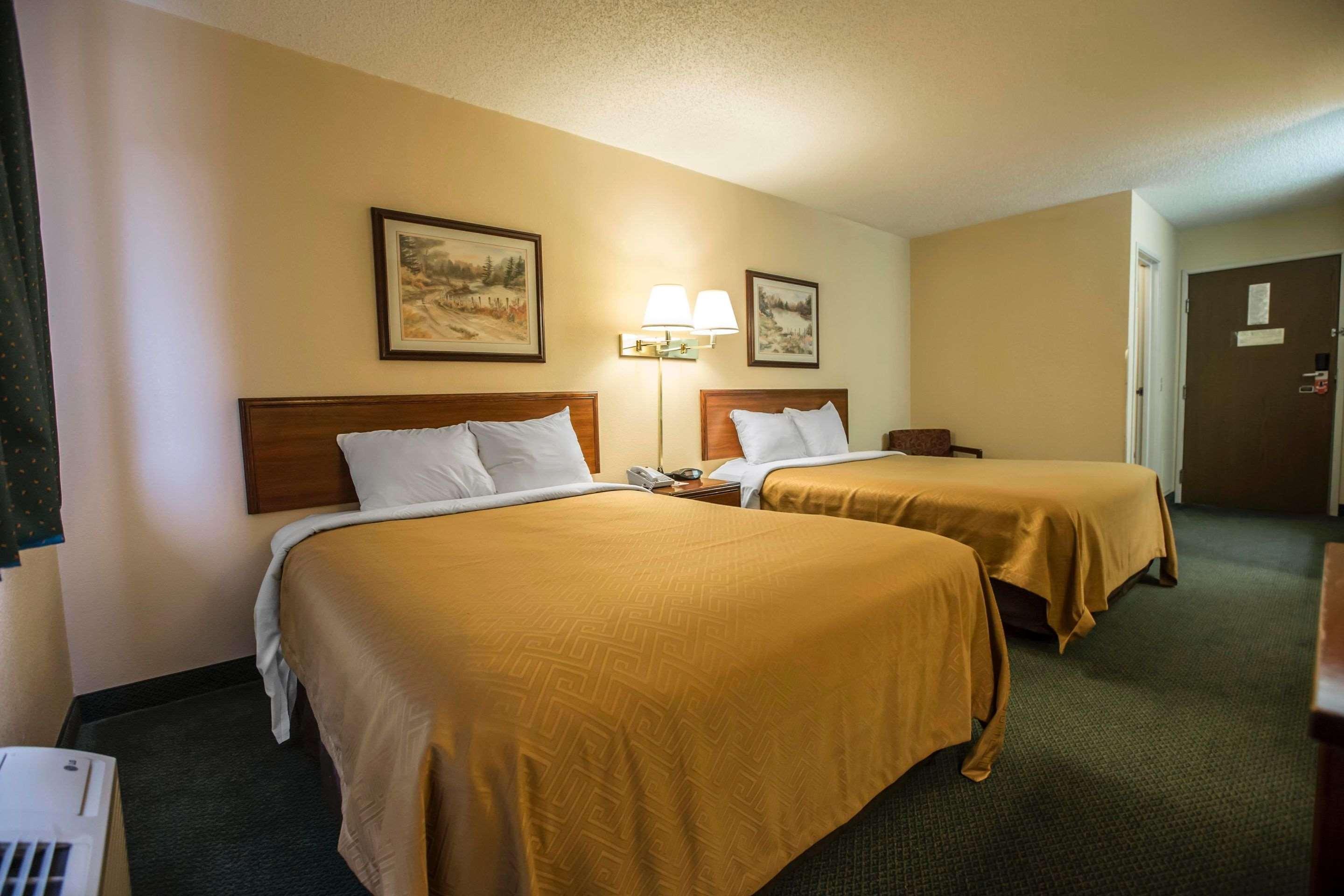 Econo Lodge Princeton Exterior photo