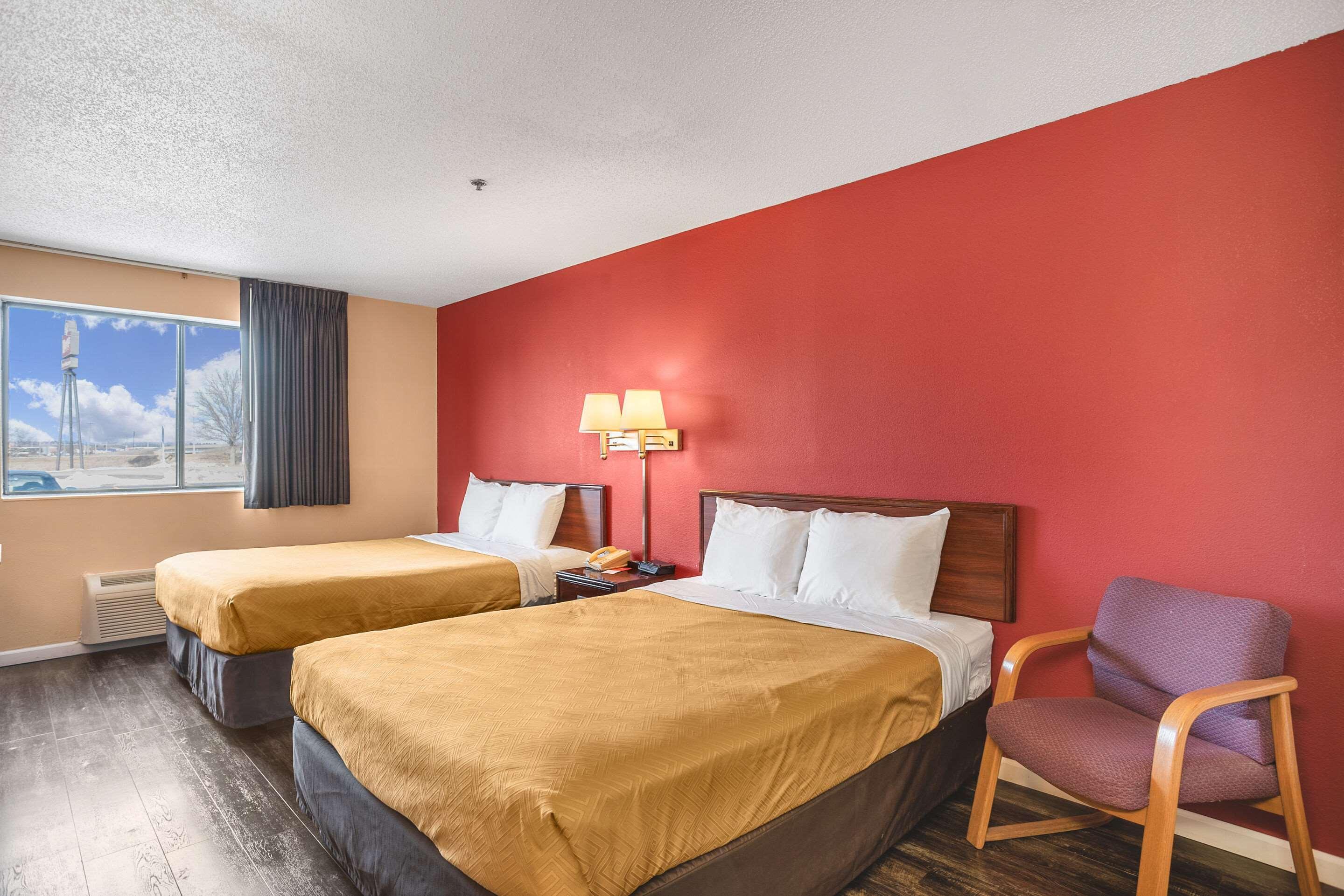 Econo Lodge Princeton Exterior photo