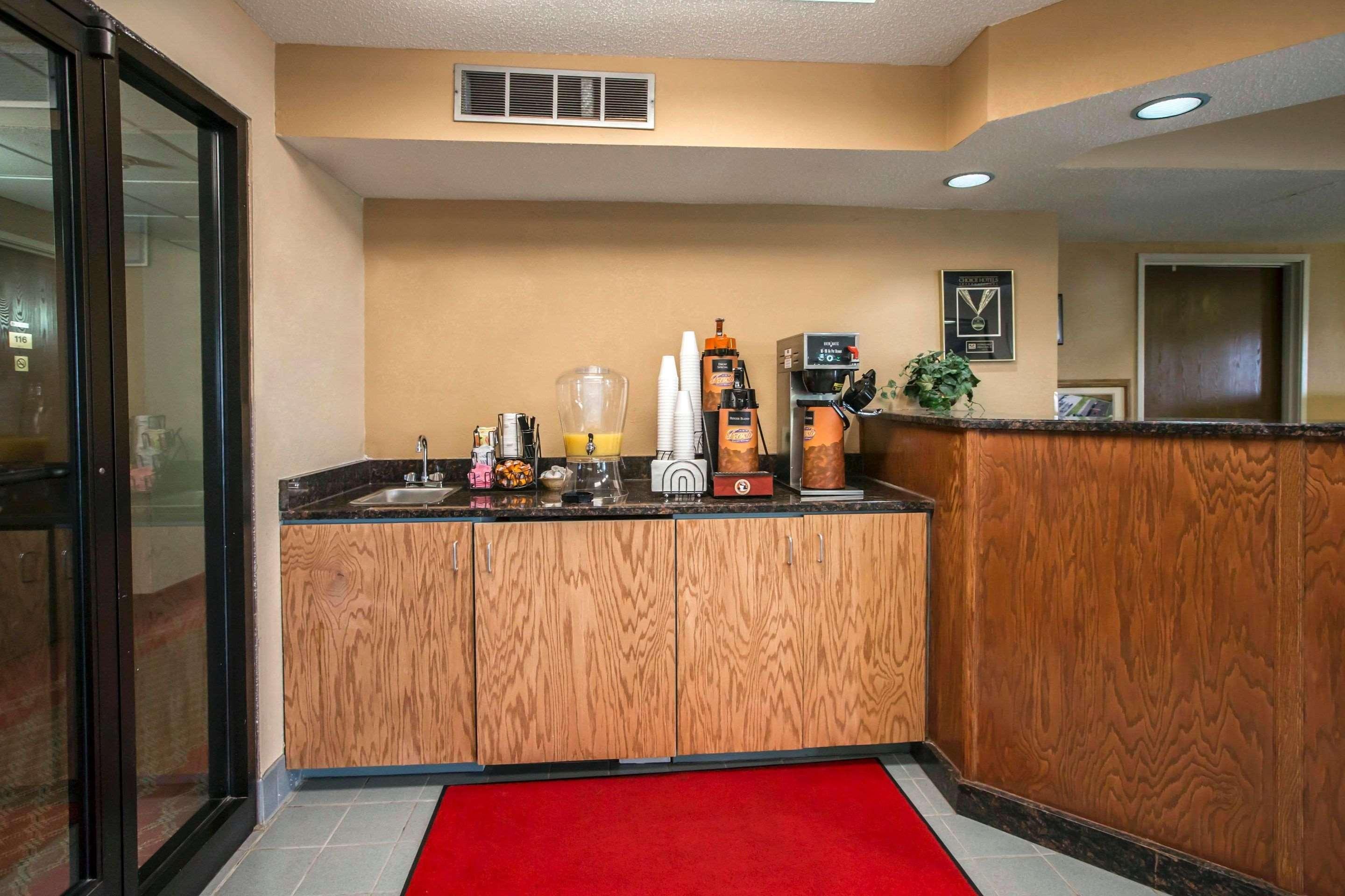 Econo Lodge Princeton Exterior photo